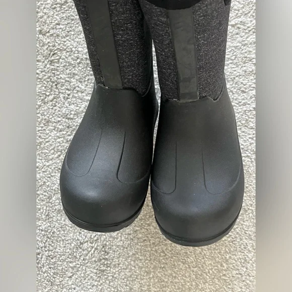 EUC Bogs Boots Kids Size 11 - Picture 6 of 7